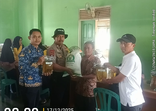 Pembagian Bantuan Pangan Alokasi Oktober–November di Desa Sukajaya Berjalan Lancar